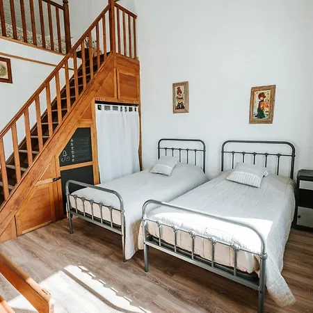 Alojamento de Acomodação e Pequeno-almoço Relais Des Combrailles Tralaigues