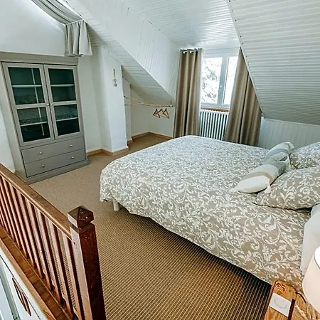 Relais Des Combrailles 3*